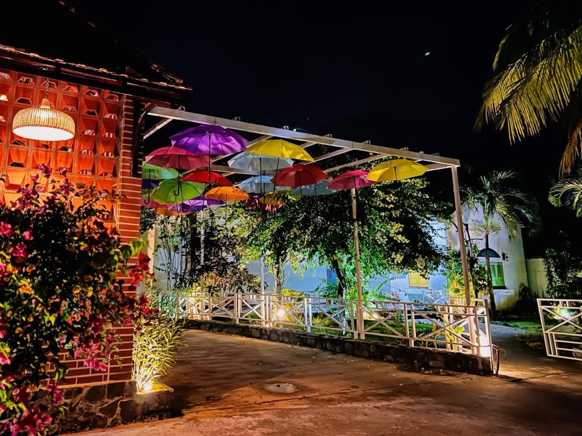 Ho Coc Park & Resort Xa Nhu Lam Bagian luar foto